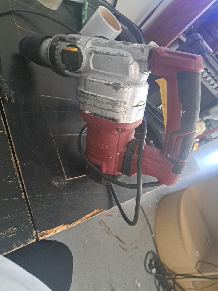 Chicago Rotary Hammer Tool