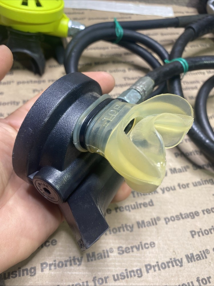 Oceanic Datamax Sport Puck Scuba Dive Computer (Untested)