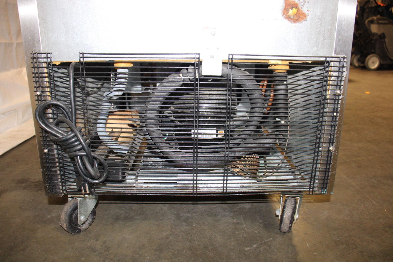 US REFRIDGERATION FREEZER COMMERCIAL SINGLE DOOR REACH IN USBV-24F, Used, Clean