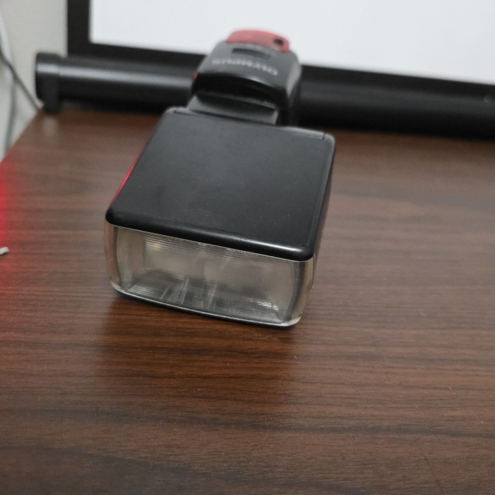 Olympus FL-40 Electronic Flash Unit- Tested