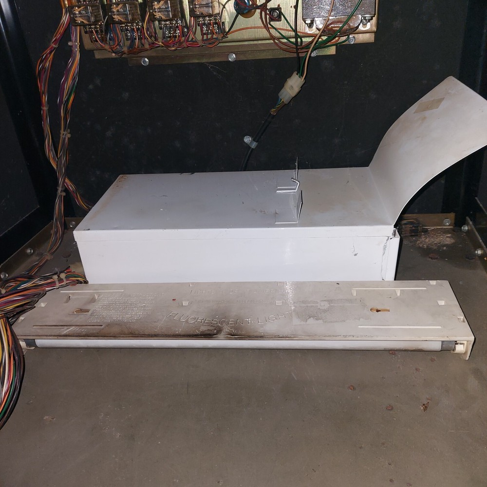 Vintage Hollywood Skill Crane Claw Machine