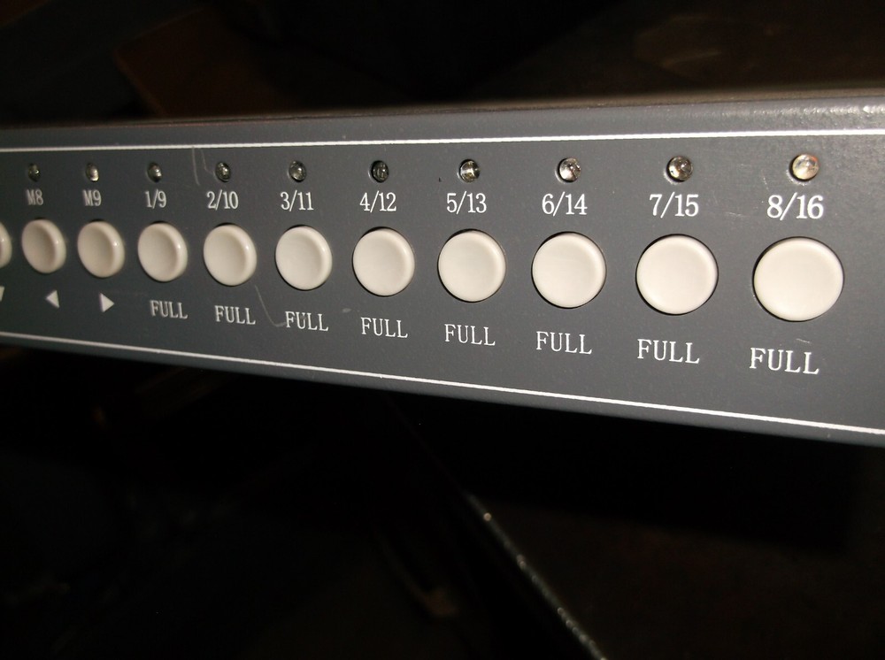 REAL TIME VM-16RT VM00020170116060 COLOR 16 SPLIT SYSTEM (D7)