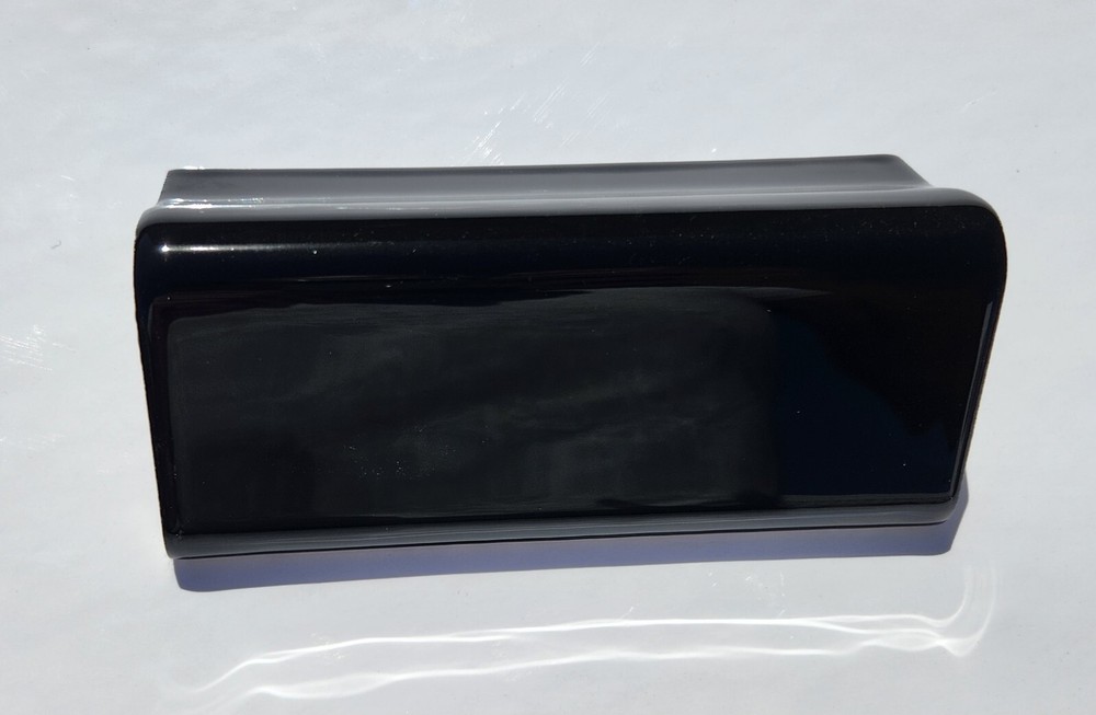 Glossy Black V Cap Ceramic Tile Countertop