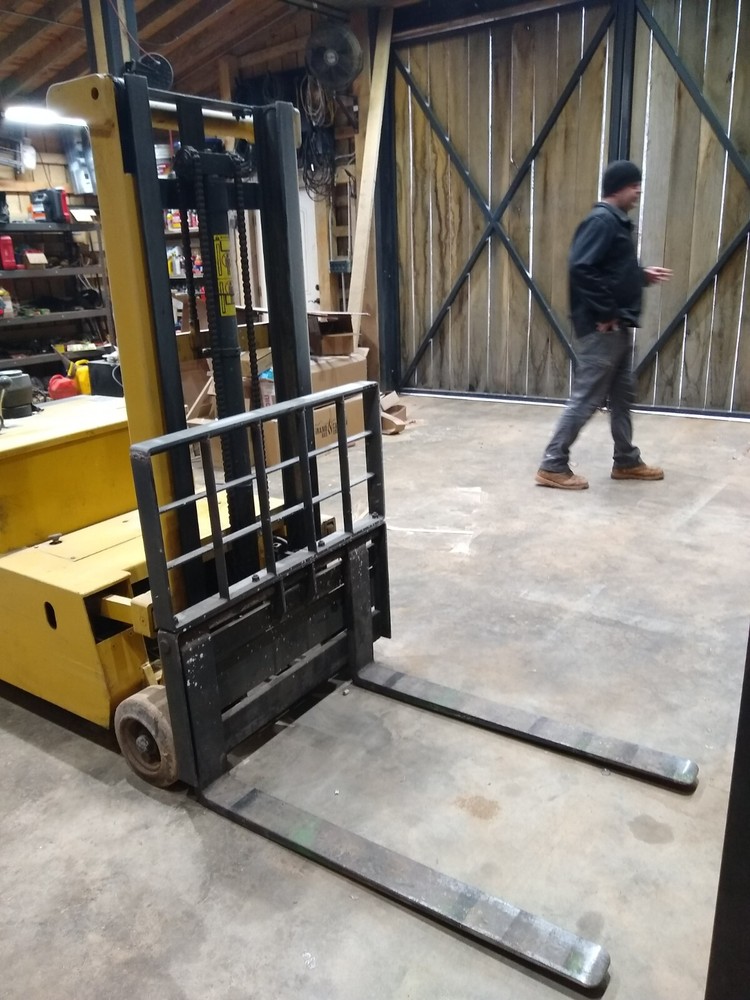Big Joe Counterbalance Stacker