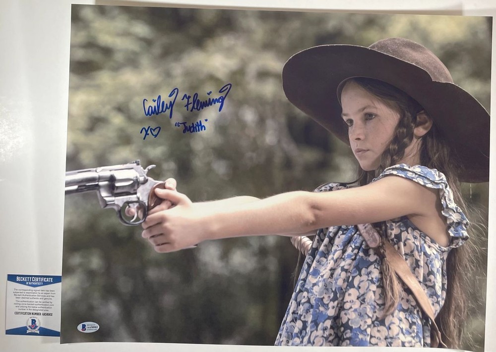 Cailey Fleming Signed The Walking Dead Judith Grimes 16x20 Photo E BAS COA