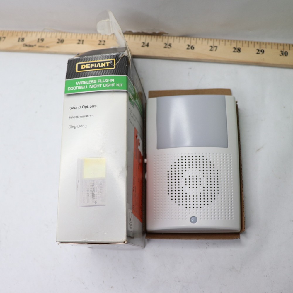 Defiant Wireless Plug-In Doorbell Kit and Wireless Push Button White