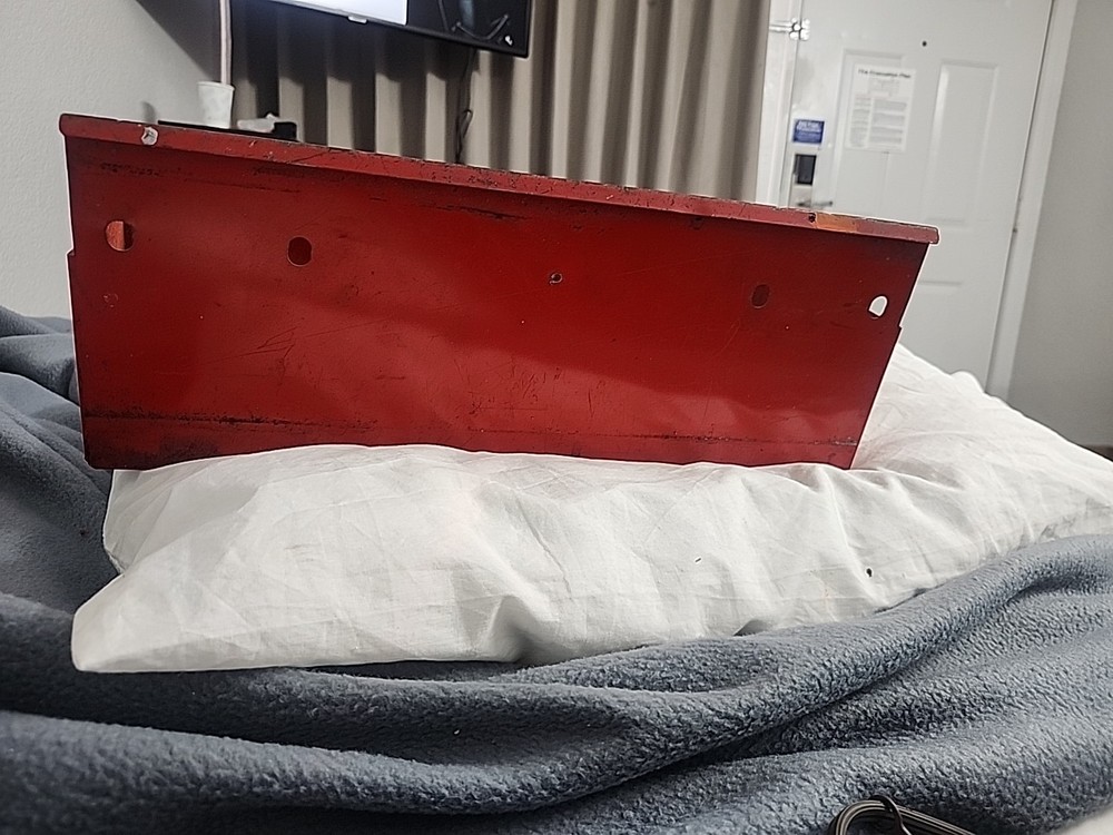 Vintage Mac 16” Tool Box Side Tray Spray Can Holder