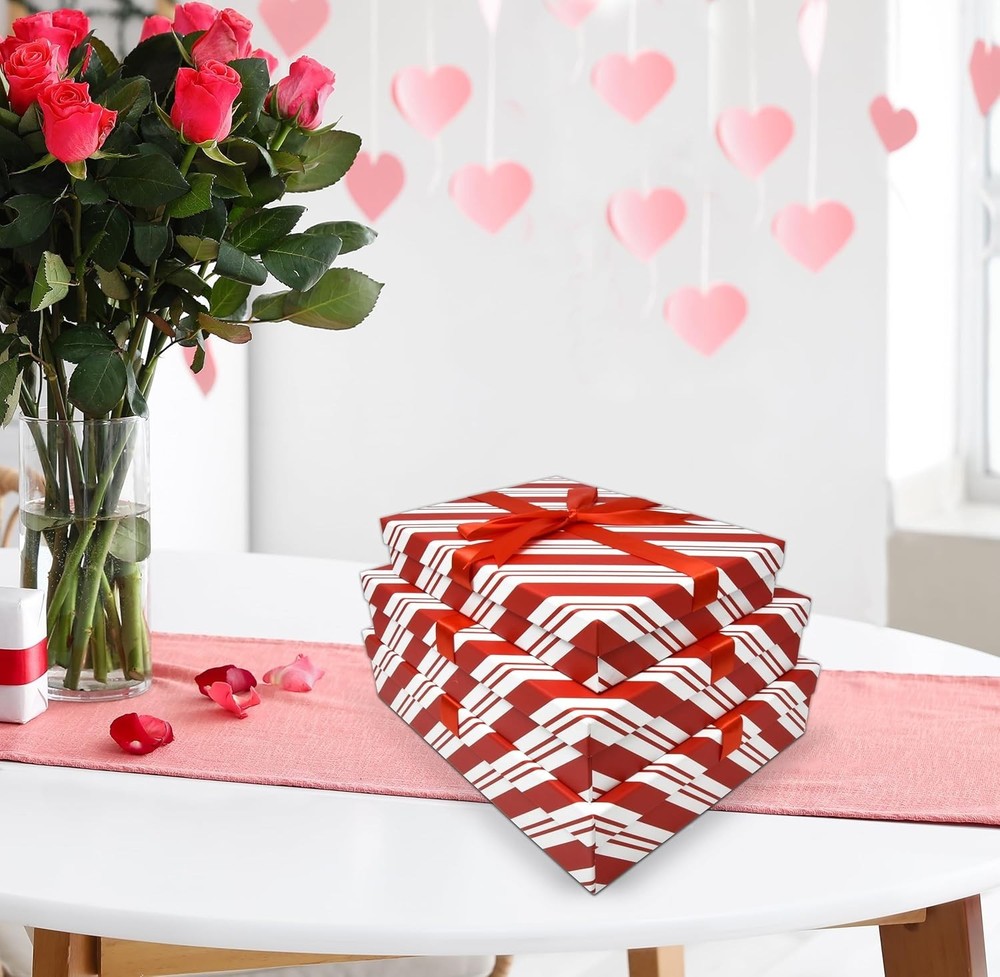 Gift Boutique - Christmas Nesting Gift Boxes Rectangle 3 Pack Peppermint Cand...