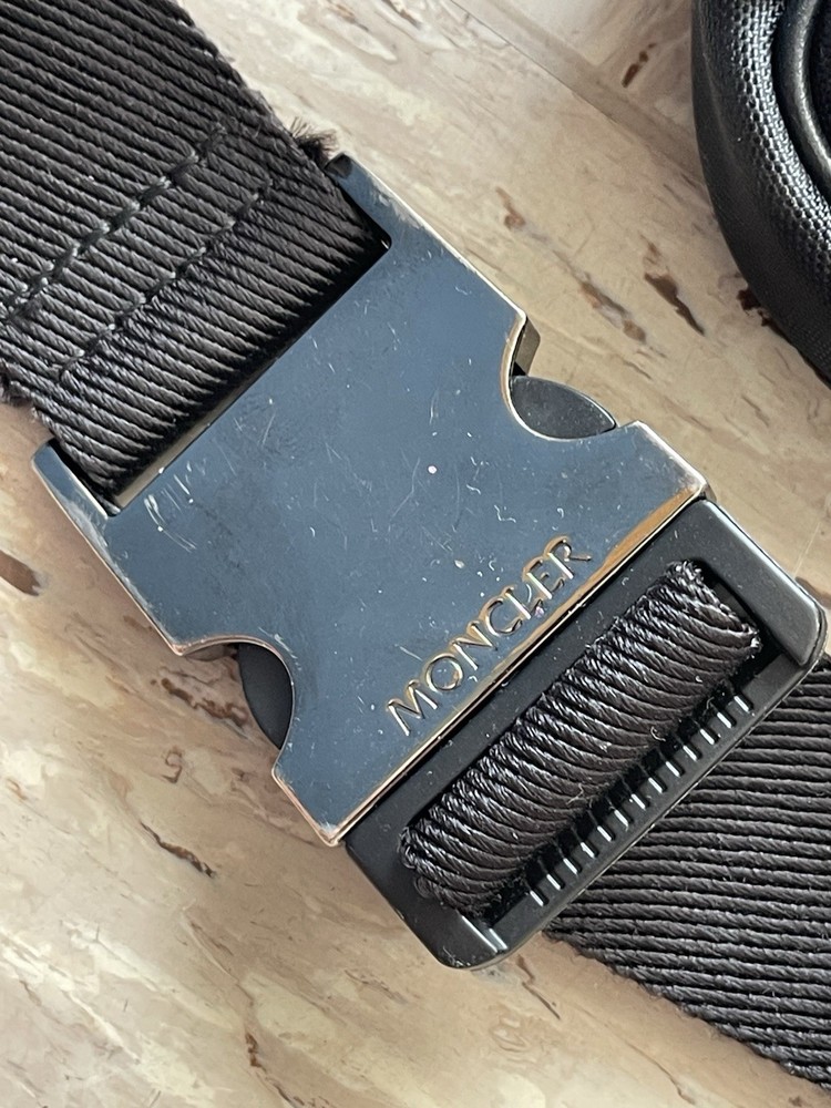 MONCLER AUDE BELT BAG WAIST -- Black SOLID Used