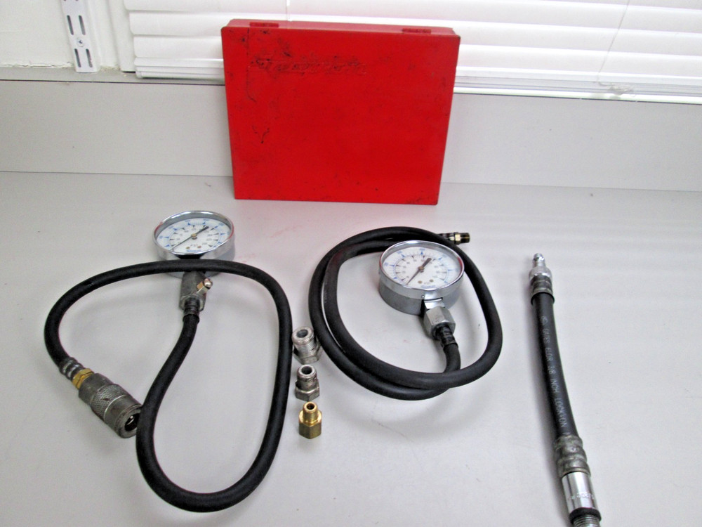 2Vintage Snap-On Compression Gauge Kilopascal Extra PSI Gauge & Hoses Metal Case