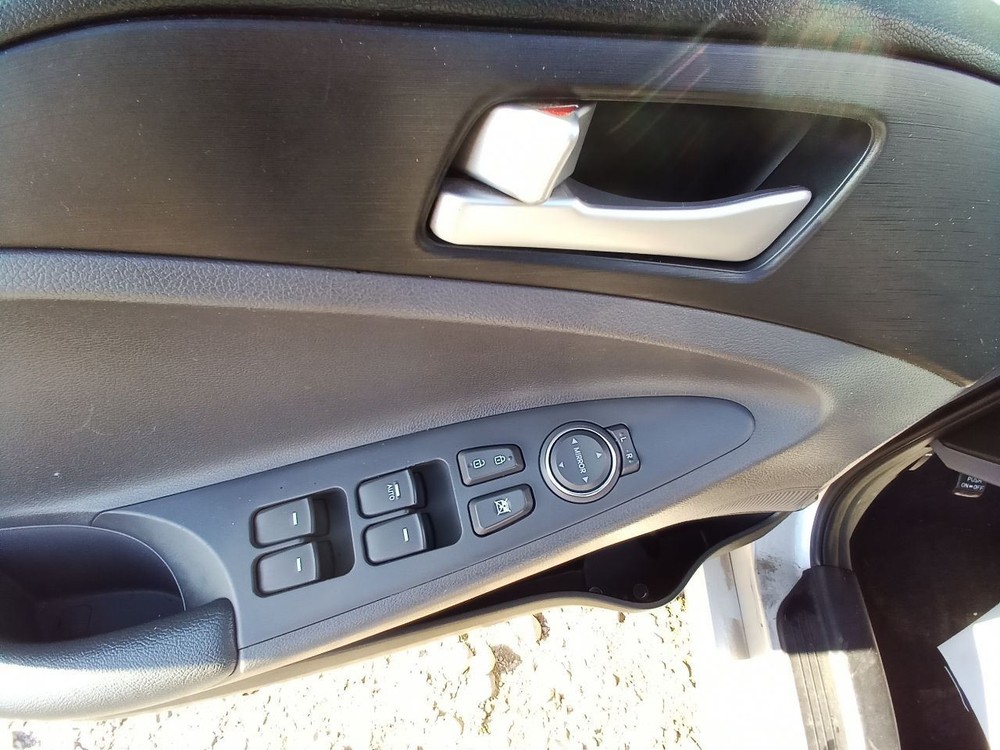 Dash Temperature Control from 2014 Hyundai Sonata 12537645