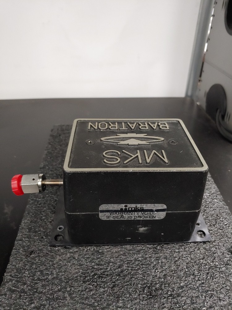 MKS BARATRON 390HA-00001 1 TORR Capacitance Manometer