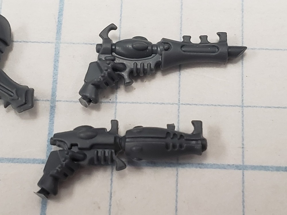 Warhammer 40k Drukhari Bits Archon Commander Blast & Splinter Pistol Set #14