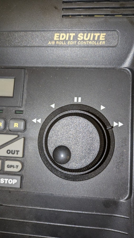 Videonics Edit Suite AB-1 NTSC Roll Edit Controller Video Editing Equipment