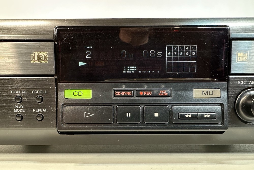 Sony MXD-D1 CD MD MiniDisc Deck Recorder Player With Remote - Please Read