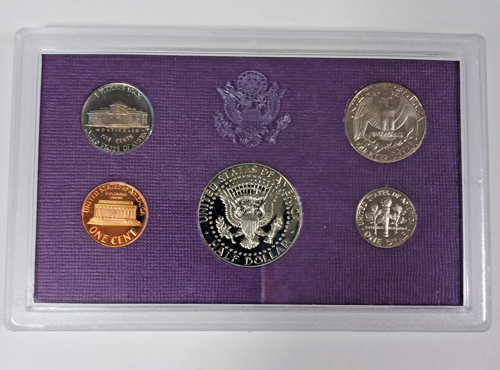 1985-86 Mint Proof Sets with Box