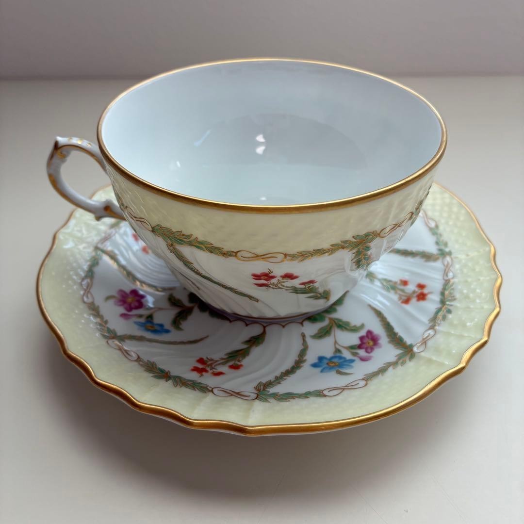 Richard Ginori Ghirlanda Cup and Saucer Set Used Free Shipping