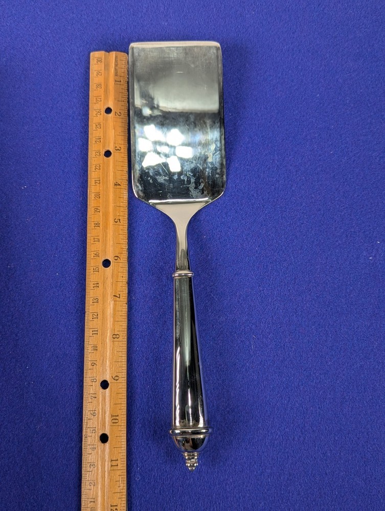 Towle Silver Plated Copenhagen Pie/Cake/Lasagna Server With Green Velvet Case