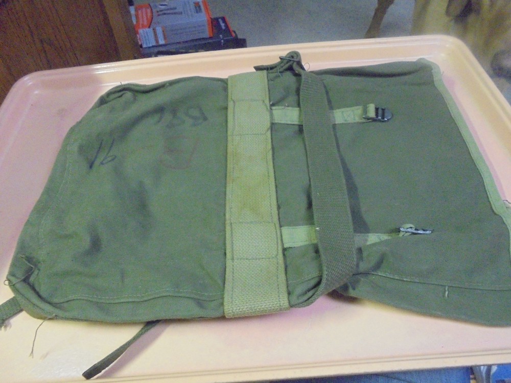 Vintage 1951 U. S. Army Haversack Shoulder Bag