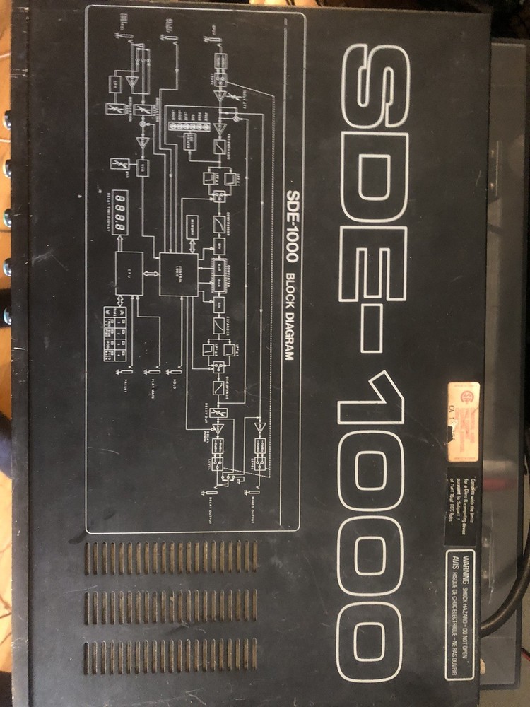 Roland SDE-1000 Digital Delay Rack Effect Processor TESTED WORKING