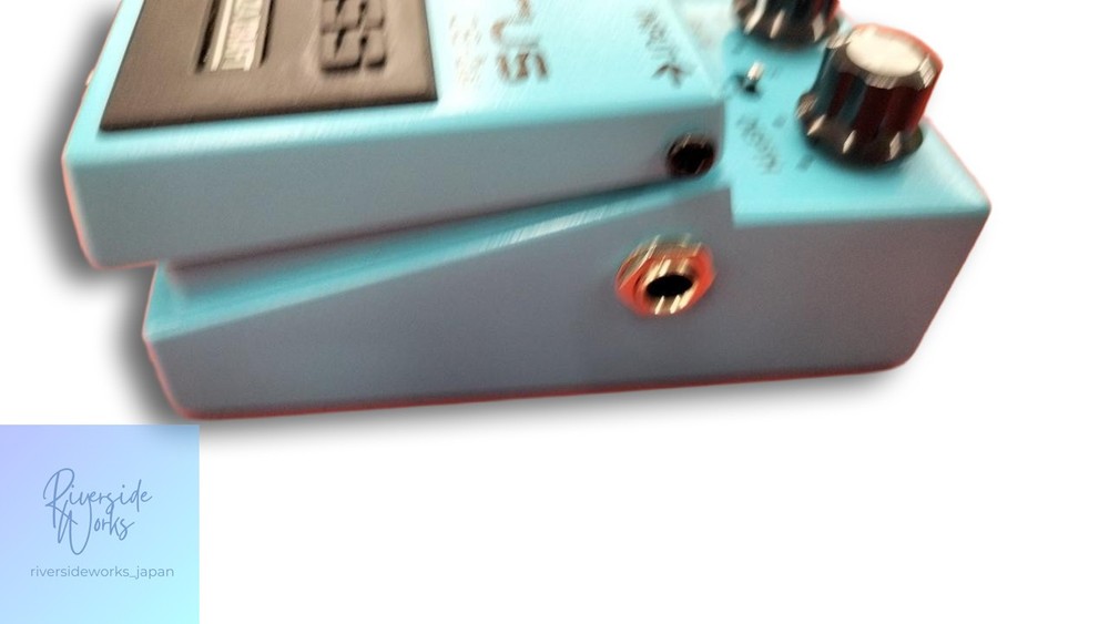 BOSS CE-2W Chorus Effects Pedal JP