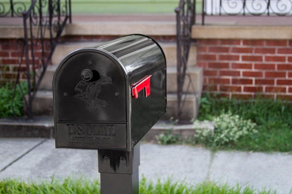 Gibraltar Mailboxes OM160BEC Outback Double Door, Large Capacity Black