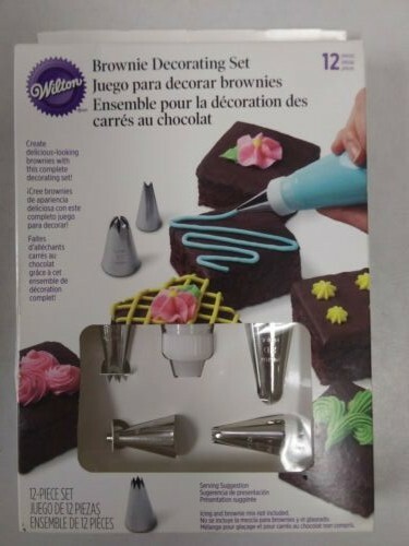 NEW Wilton 12 pc BROWNIE DECORATING SET NIB