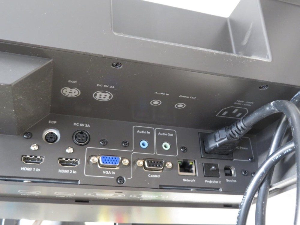 Smart Technologies UX80 Projector 1018317 Ultra Short Throw