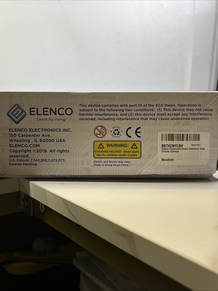 Snap Circuits Extreme SC-750 Electronics Exploration Kit