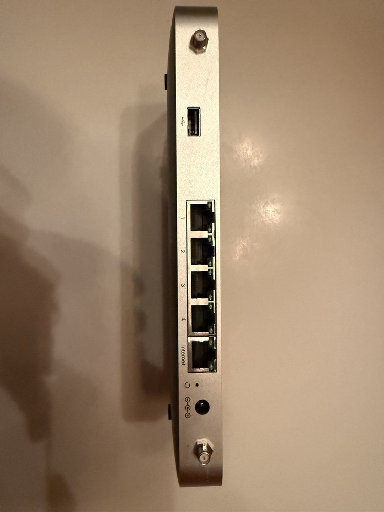 Cisco Meraki MX64W-HW, Unmanaged
