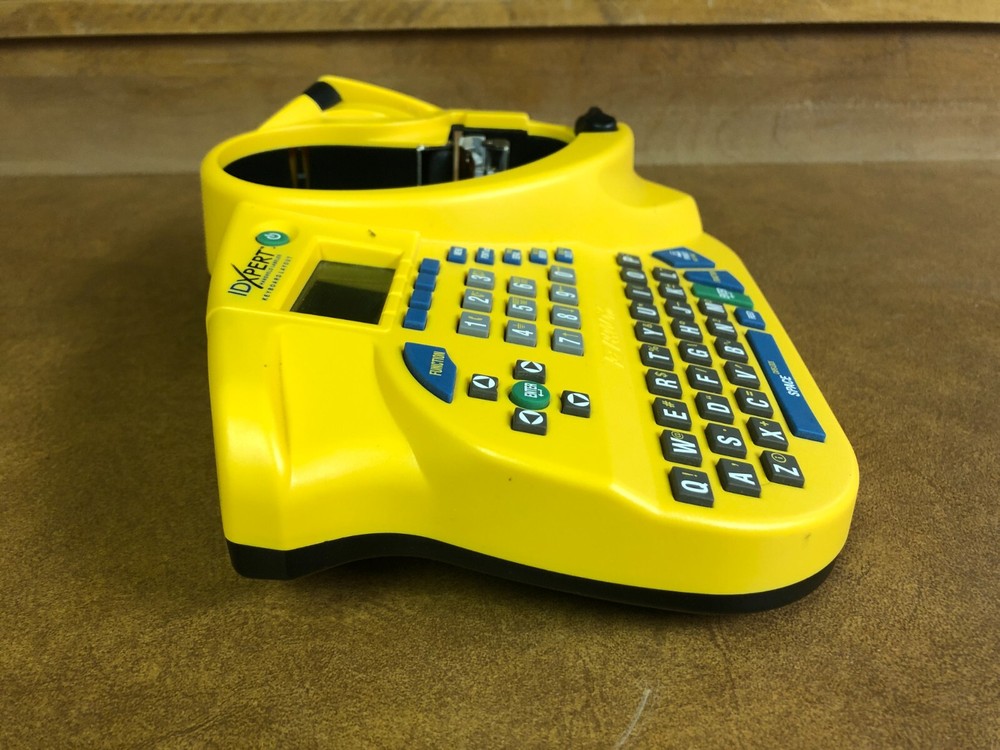 BRADY IDXPERT Keyboard Handheld Labeler W/ Case