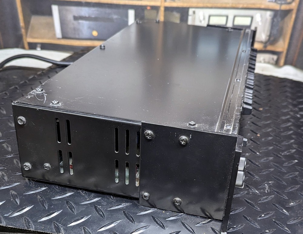 JBL UREI graphic equalizer 5547A with rack mounting tabs