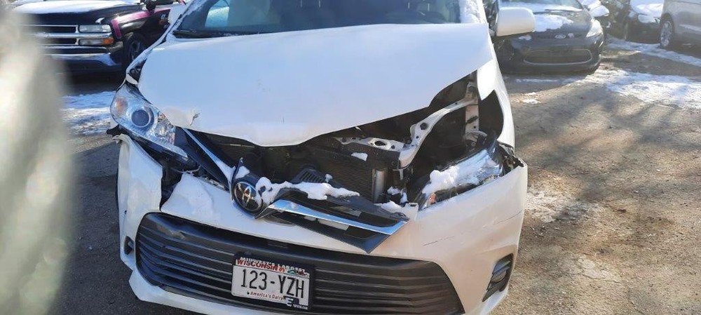 Used A/C Selector Switch fits: 2019 Toyota Sienna automatic temperature control
