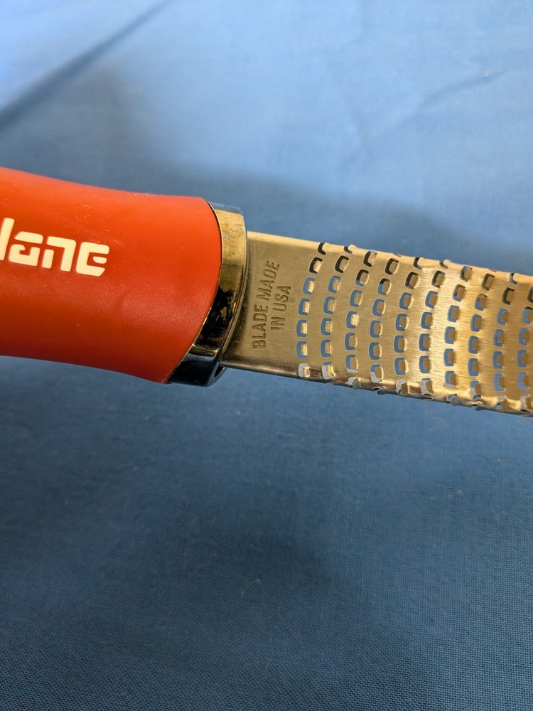 Microplane Premium Classic Zester Grater - Red