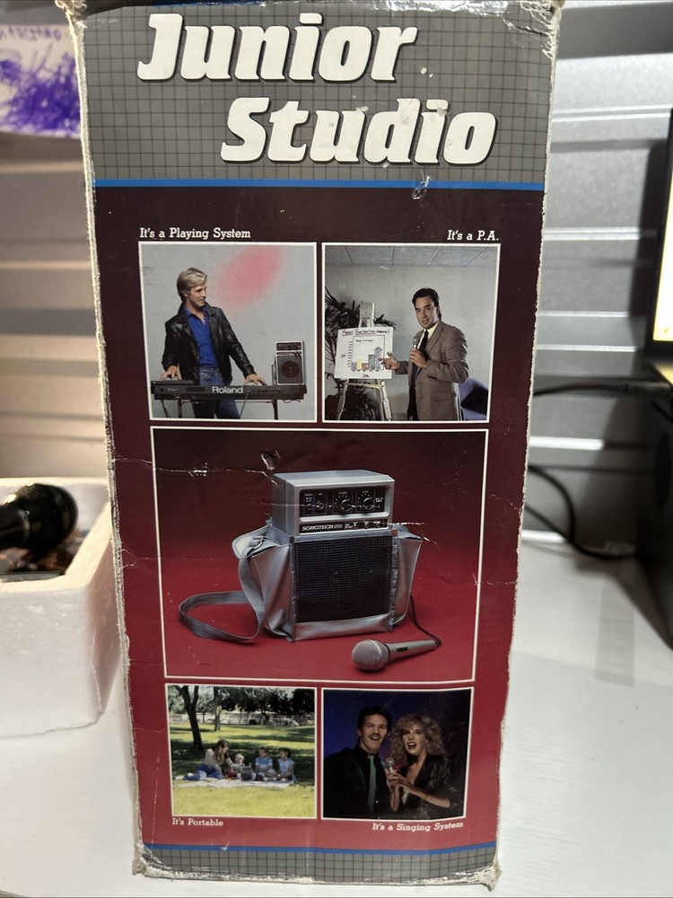 Sing Record Junior Studio Microphone Karaoke W/ Carrying Case