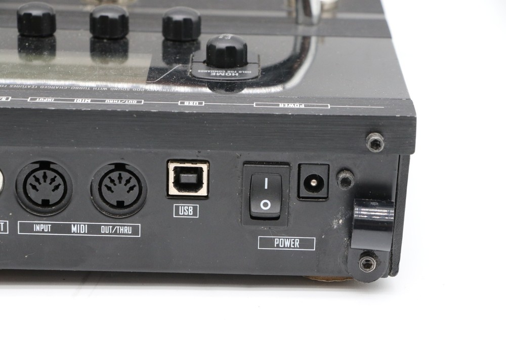 Line 6 POD X3 LIVE Multi-Effects Pedal