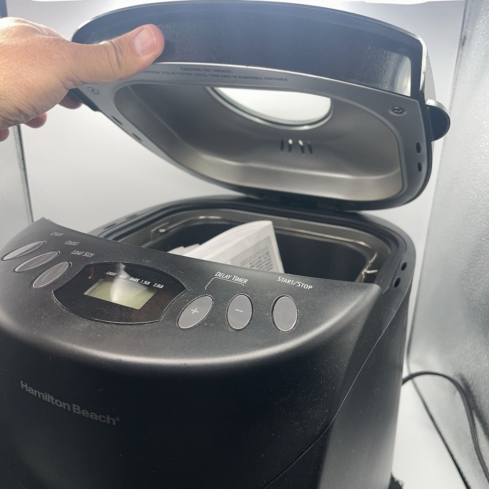 Hamilton Beach Bread Maker Black Model 29882- 2 lb Loaf Programmable Automatic