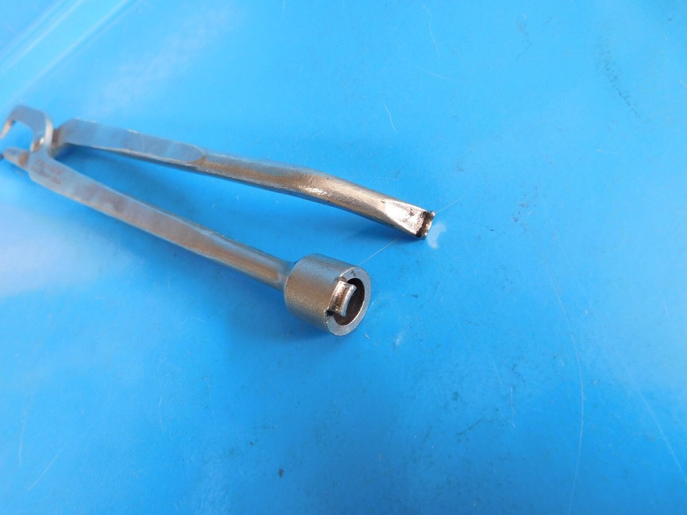 USED, SNAP ON TOOLS BRAKE SPRING PLIERS, PART #A131A