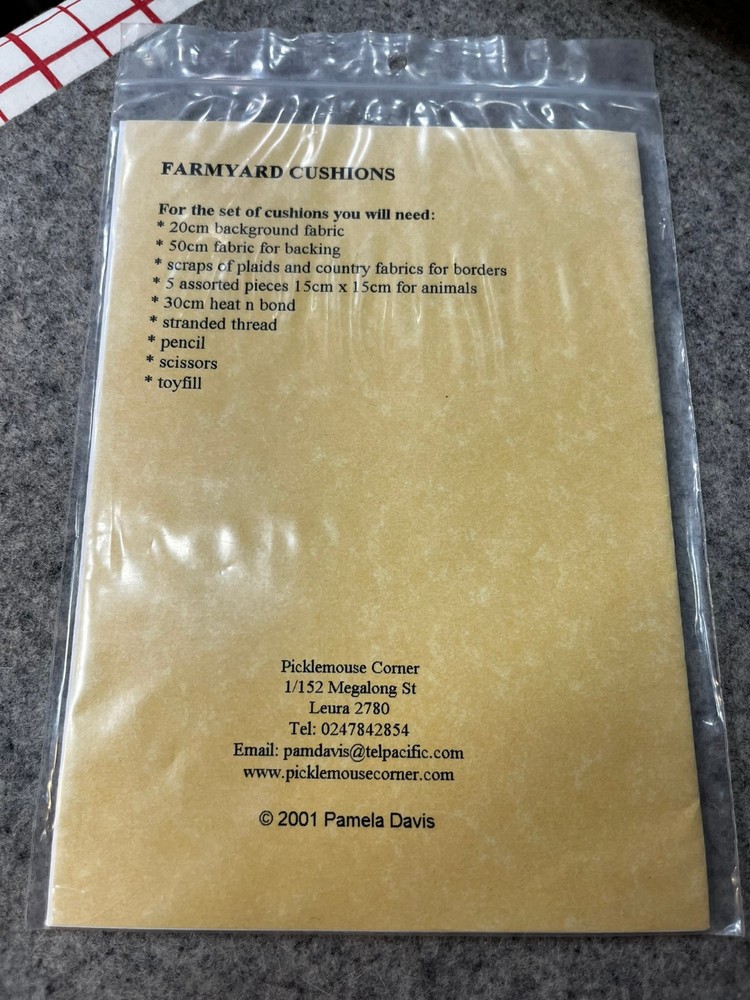 Picklemouse Corner Farmyard Cushions Pattern