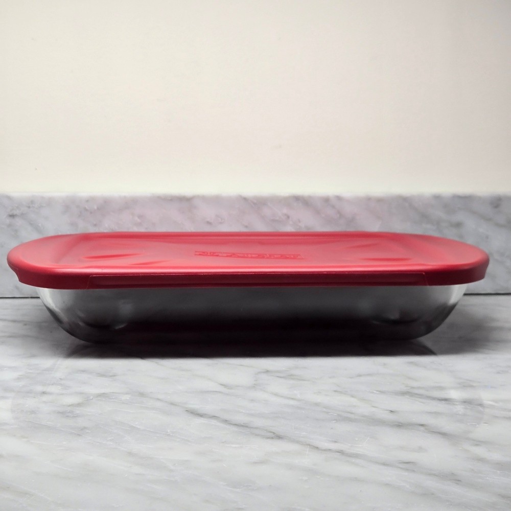 Anchor Hocking Glass Bakeware Set 2 Piece Rectangular Baking Dishes w/ Red Lids