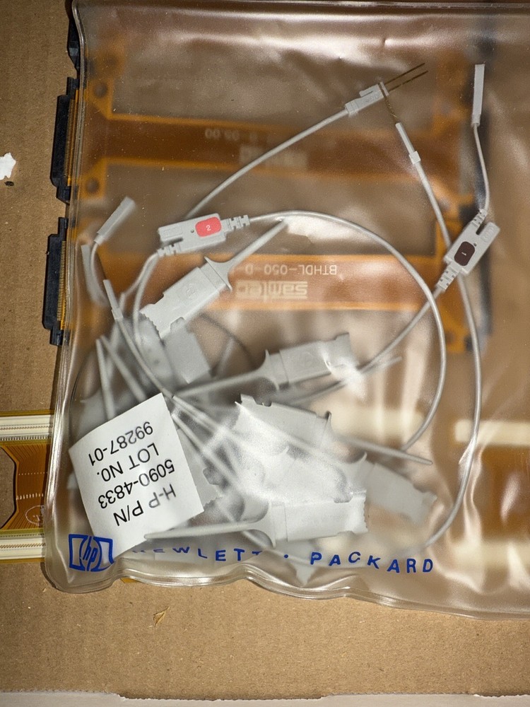 HP/AGILENT 16702A LOGIC ANALYSIS SYSTEM + 16750A & E5385A 16715 & Samtec Probes