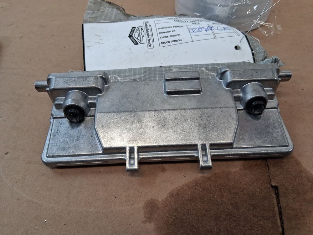 VELAR     2018 Camera/Projector 3155016