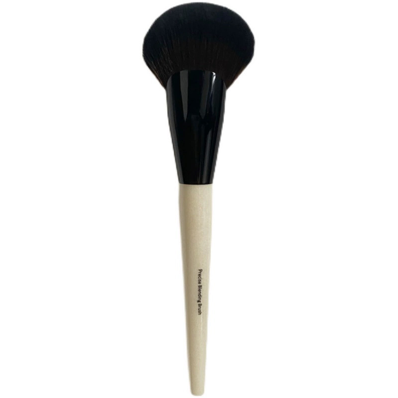 Precise Blending Brush - Full Size - NEW - 100% Authentic $50 MSRP
