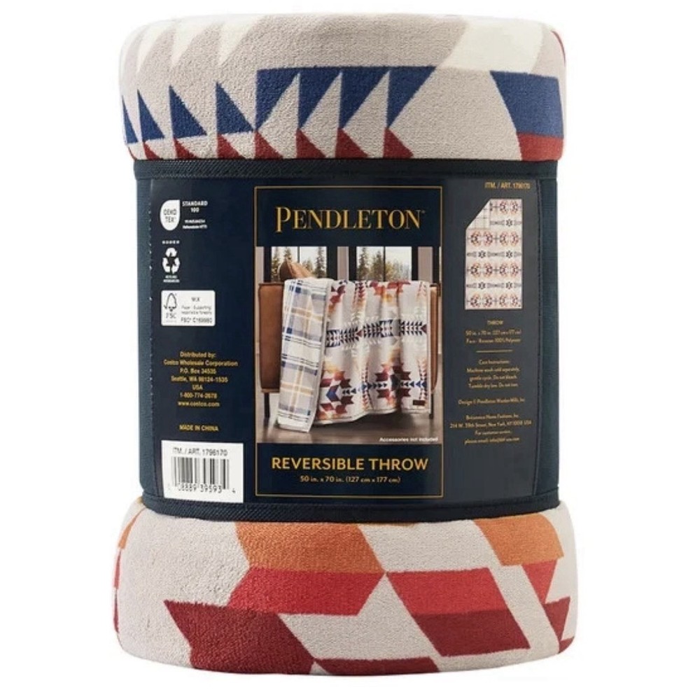 NEW Pendleton Reversible Plush Throw-50x70in 100% Polyester Legend Lake Gray