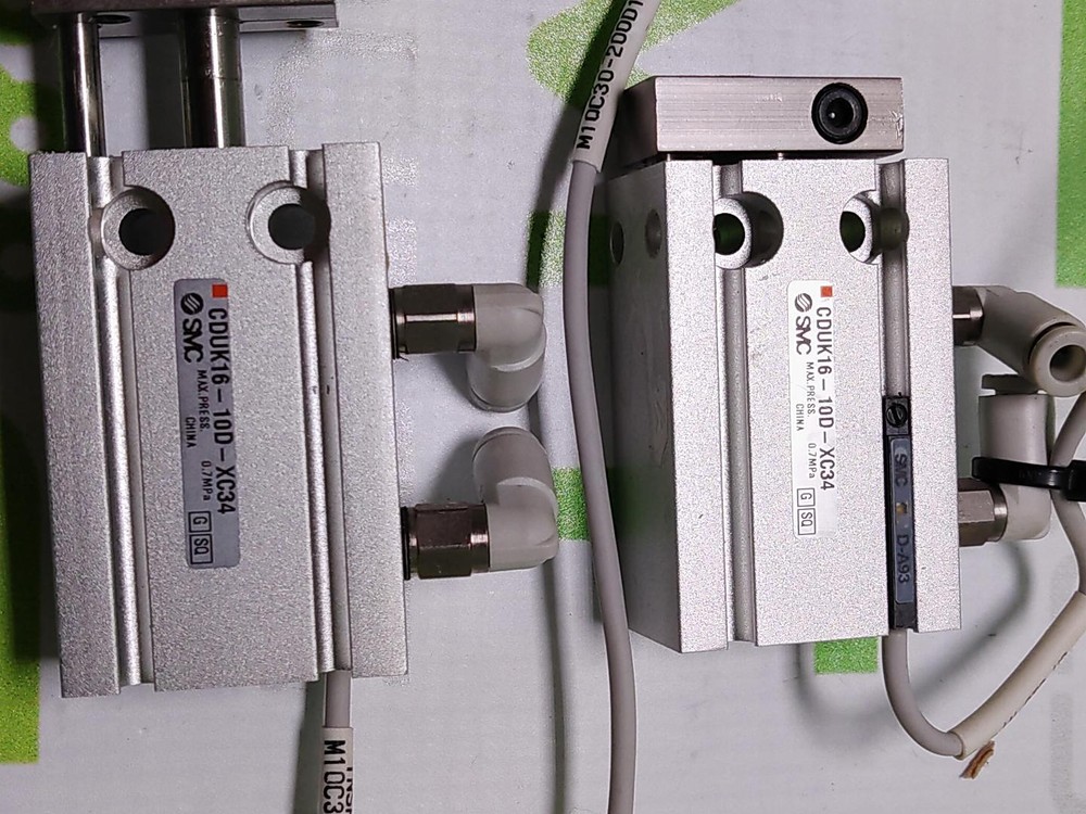 SMC CDUK16-10D-XC34 WITH SMC D-A93 SENSOR SWITCH