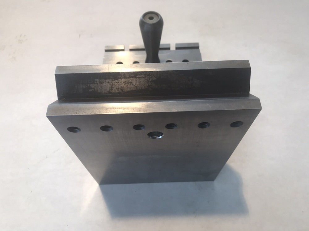 set up fixture block, v block, angle block