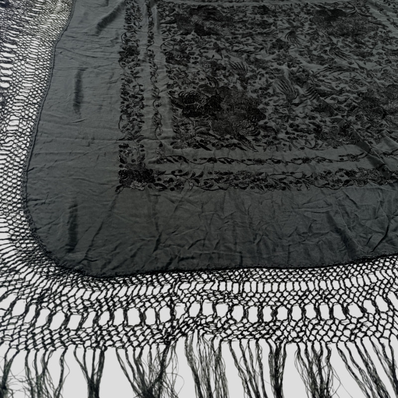 Antique Hand-Embroidered Silk Piano Shawl Wrap Floral Fringe 51" Vintage Luxury