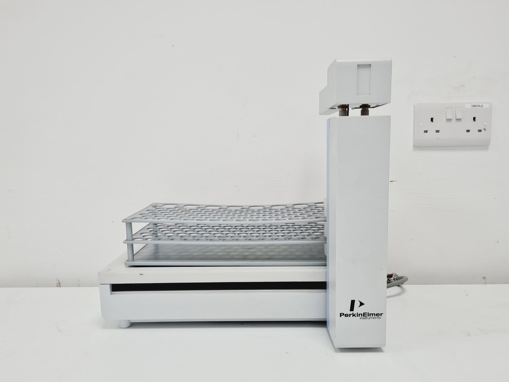 PerkinElmer AS 90A Autosampler Lab