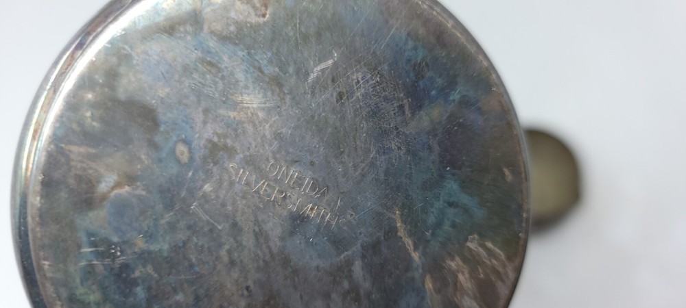 Oneida Silversmiths Coffee Tea Pot Creamer Sugar Set Silver Plate