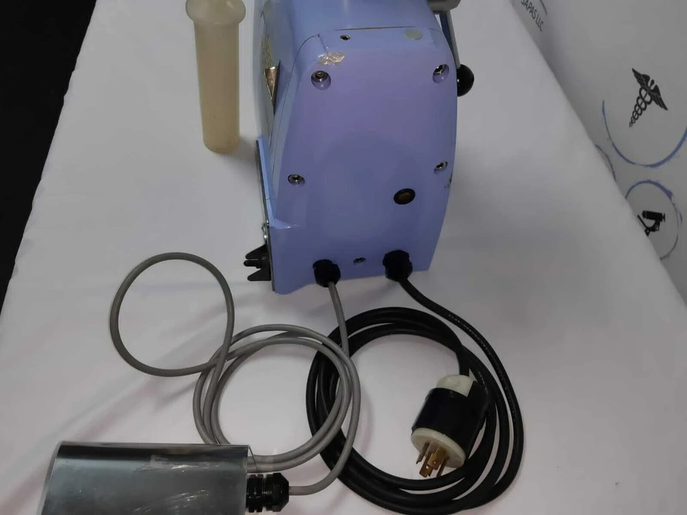 Hitachi LCM22 Meat Chopper with Pedal
